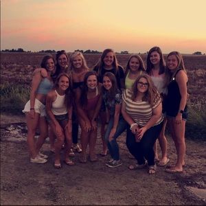 Meet your Posher, Briana